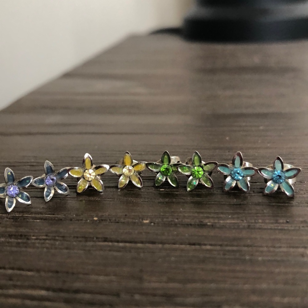 Flower earrings